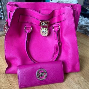 Michael Kors handbag and wallet